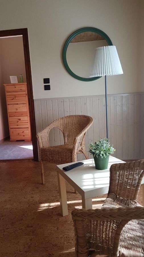 Huber Panzio Bed & Breakfast Fertőrákos Екстериор снимка